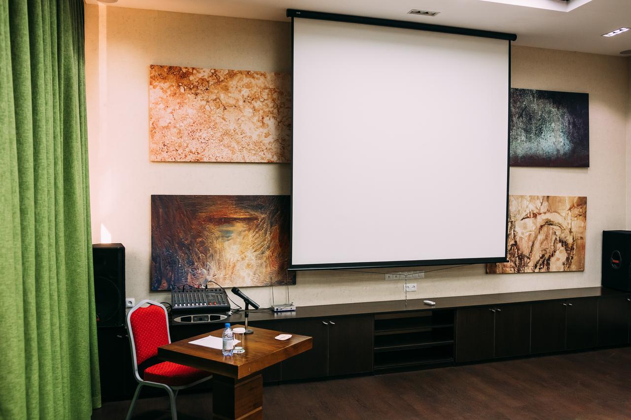Megapolis Hotel Σιμκέντ Εξωτερικό φωτογραφία